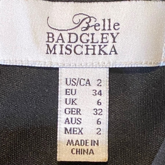 BADGLEY Mischka cape sheath dress size 2 luxury NWOT - Picture 9 of 11